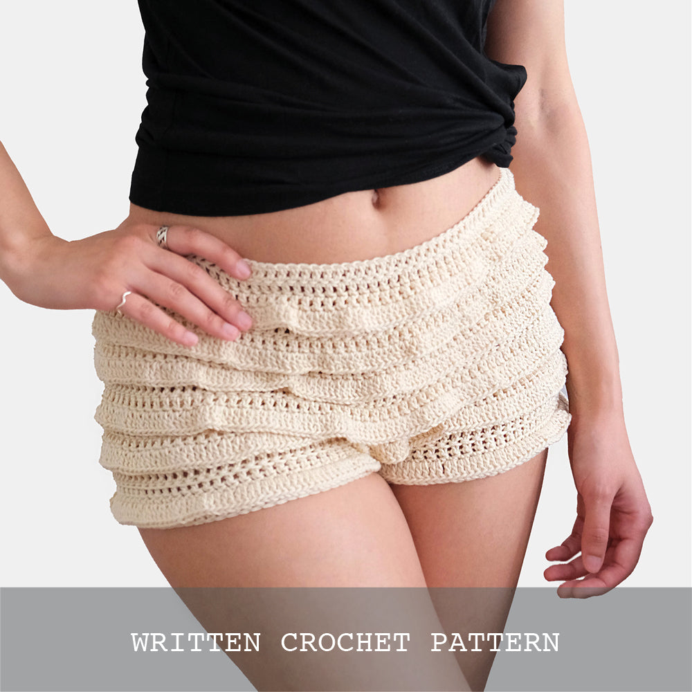 VINTAGE BLOOMERS RUFFLE SHORT [WRITTEN CROCHET PATTERN]