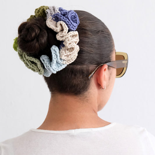 crochet chunky ruffle scrunchie written pattern